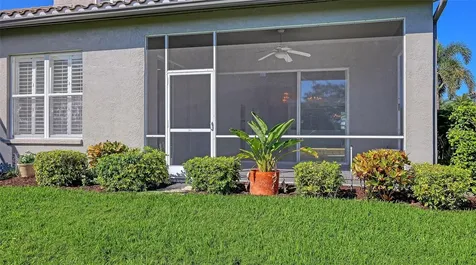 8737 Pebble Creek Lane Sarasota FL 34238