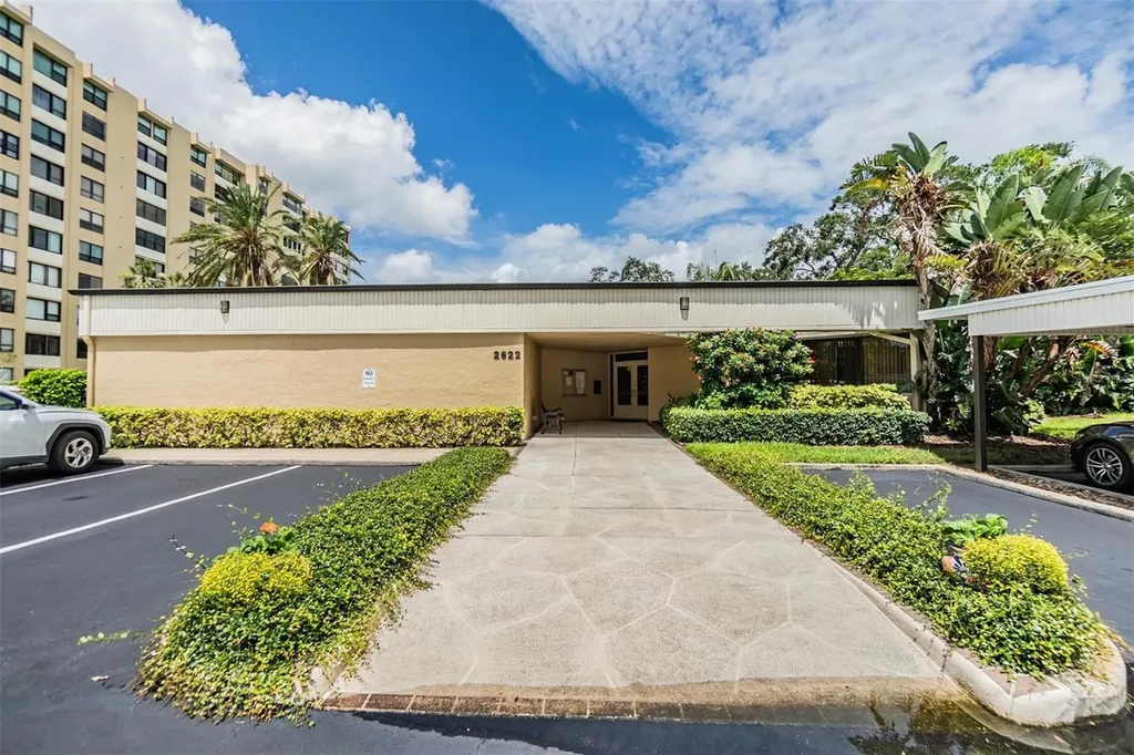 2620 Cove Cay Drive Clearwater FL 33760