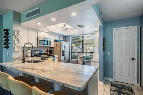 2620 Cove Cay Drive Clearwater FL 33760