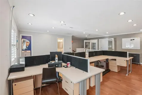 4868 W Gandy Boulevard Tampa FL 33611