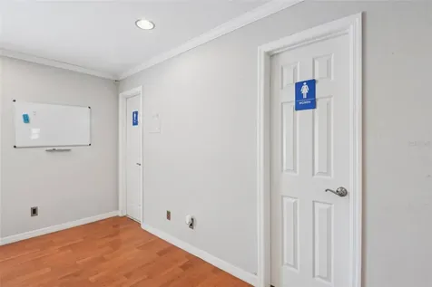 4868 W Gandy Boulevard Tampa FL 33611