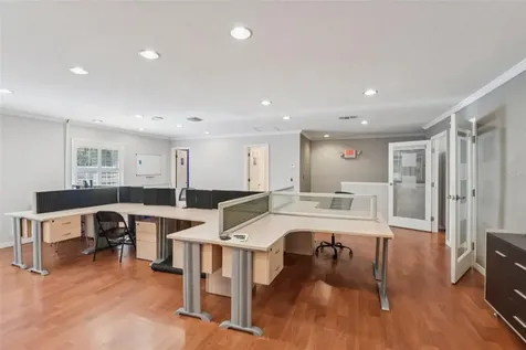 4868 W Gandy Boulevard Tampa FL 33611