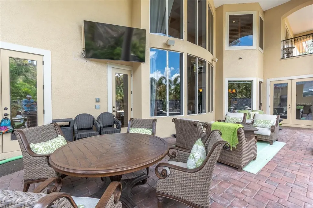 2861 Roehampton Close Tarpon Springs FL 34688