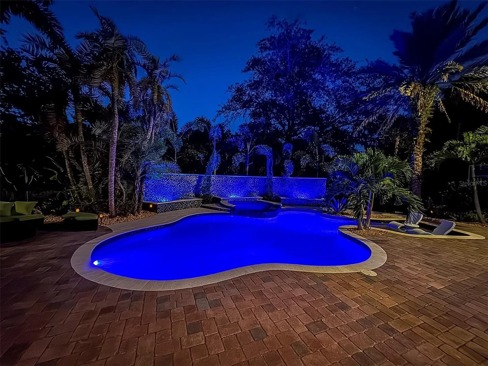 2861 Roehampton Close Tarpon Springs FL 34688
