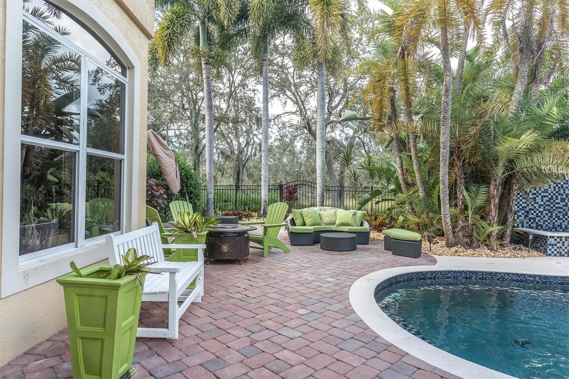 2861 Roehampton Close Tarpon Springs FL 34688