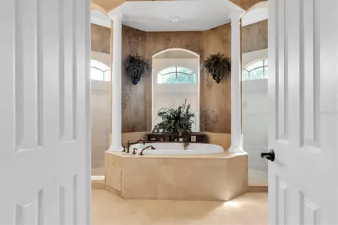 2861 Roehampton Close Tarpon Springs FL 34688