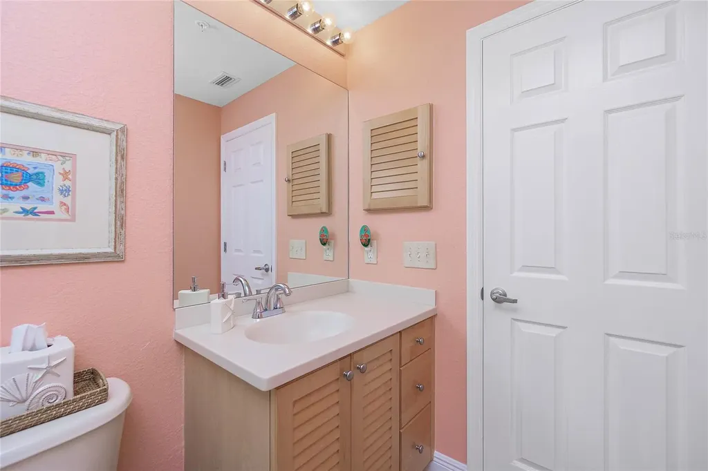 2255 N Beach Road Englewood FL 34223
