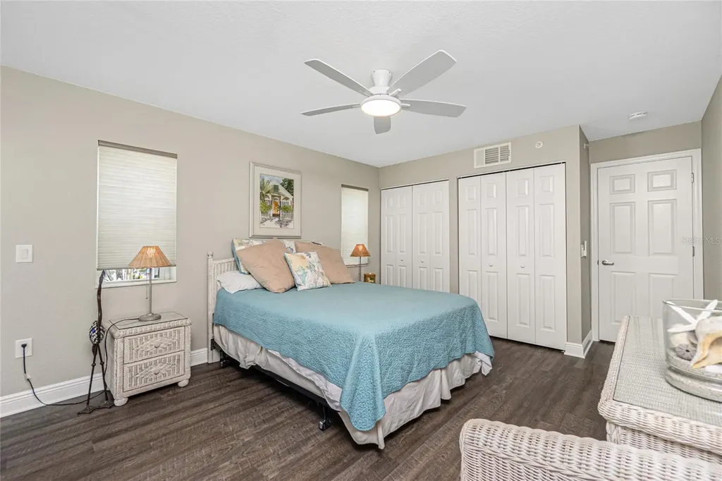 2255 N Beach Road Englewood FL 34223