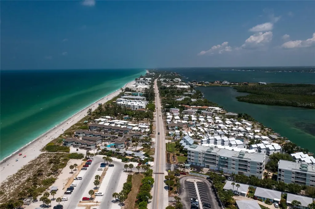 2255 N Beach Road Englewood FL 34223