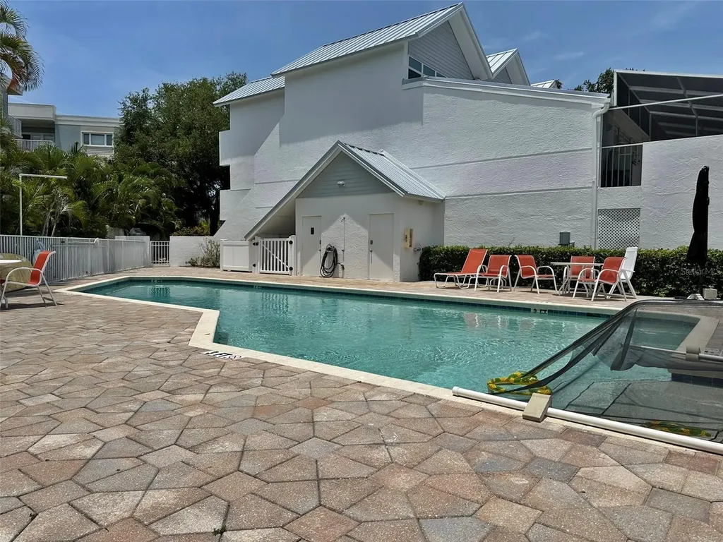 2255 N Beach Road Englewood FL 34223