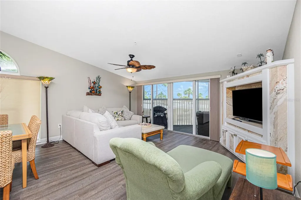 2255 N Beach Road Englewood FL 34223