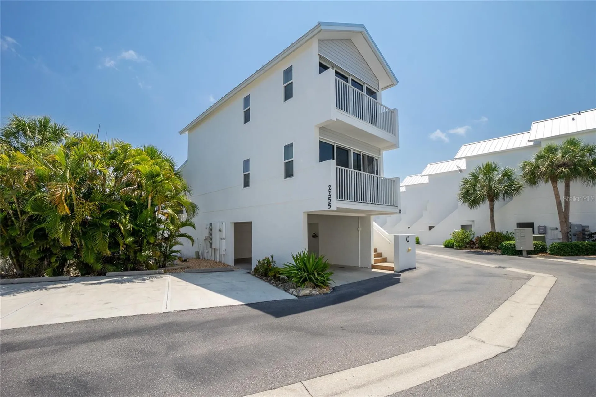 2255 N Beach Road Englewood FL 34223
