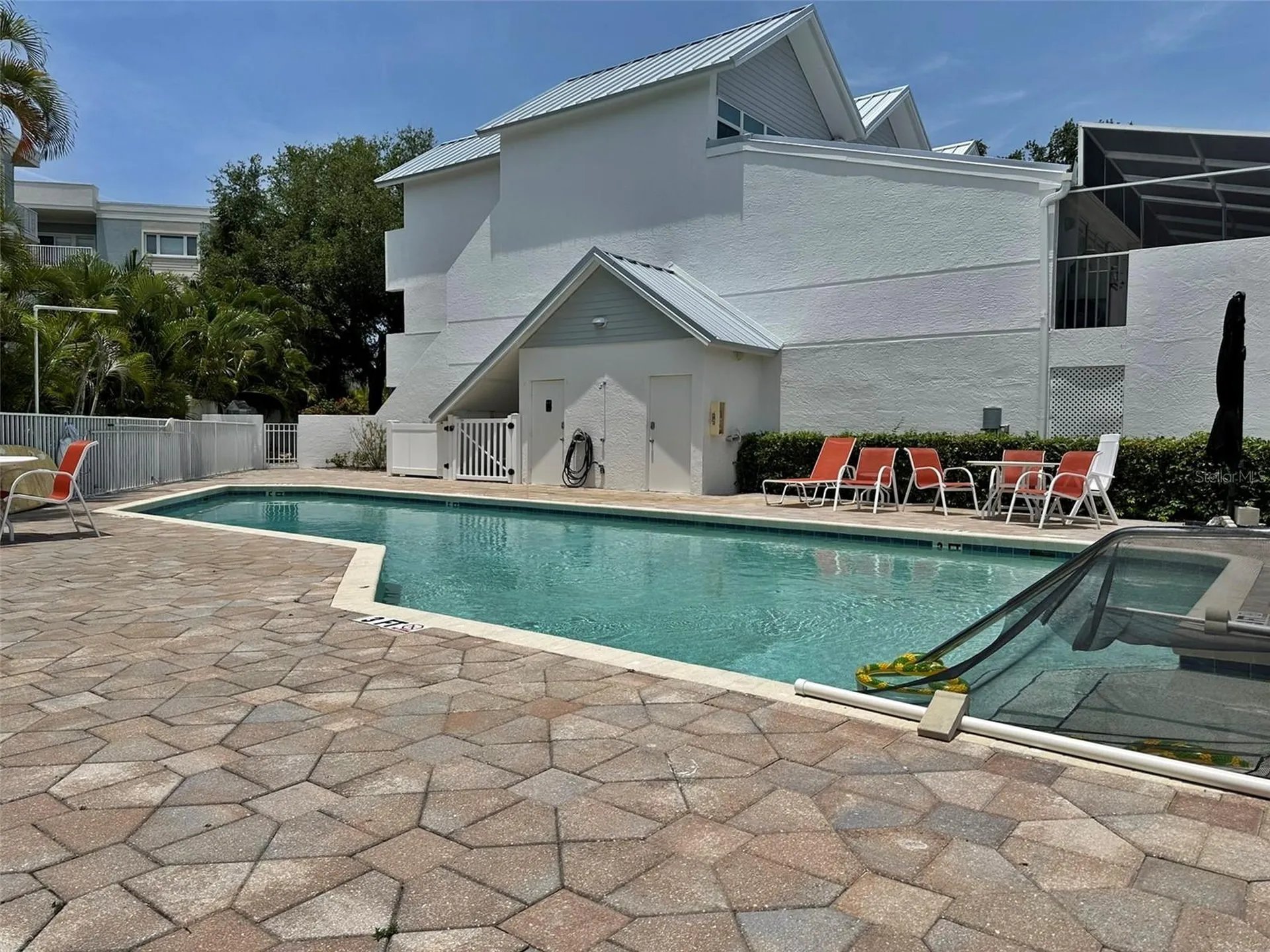 2255 N Beach Road Englewood FL 34223