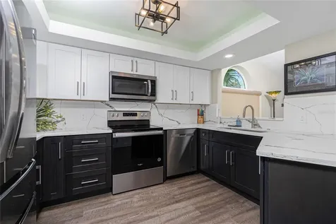 2255 N Beach Road Englewood FL 34223