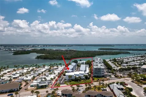 2255 N Beach Road Englewood FL 34223
