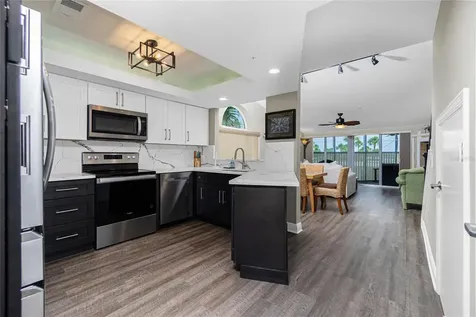 2255 N Beach Road Englewood FL 34223