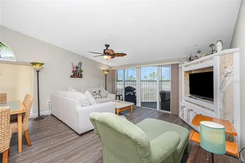 2255 N Beach Road Englewood FL 34223