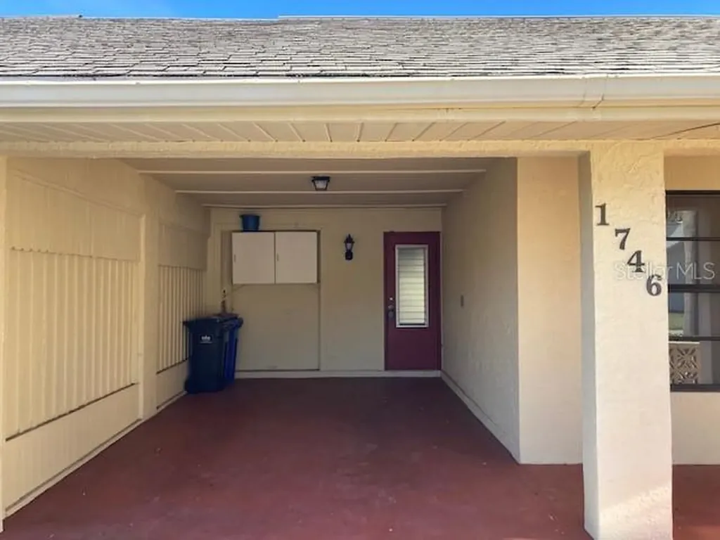 1746 Atrium Drive Sun City Center FL 33573