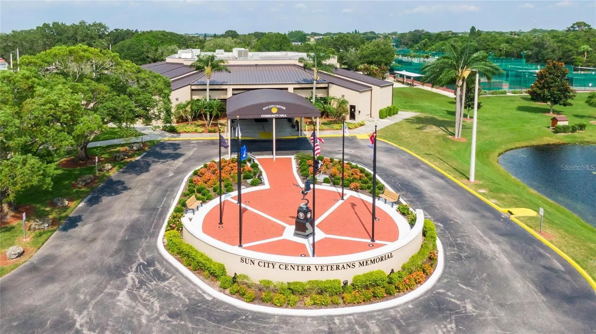 1746 Atrium Drive Sun City Center FL 33573