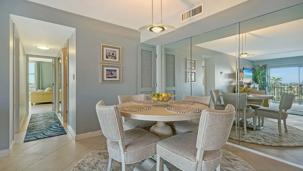 101 Benjamin Franklin Drive Sarasota FL 34236