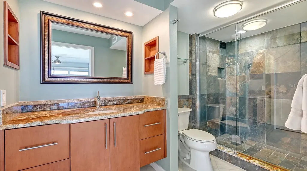 101 Benjamin Franklin Drive Sarasota FL 34236