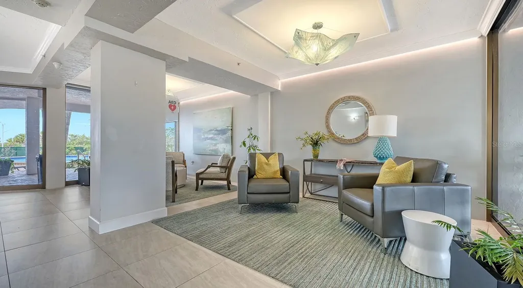 101 Benjamin Franklin Drive Sarasota FL 34236