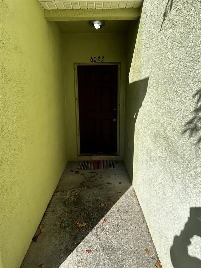 6023 Osprey Lake Circle Riverview FL 33578