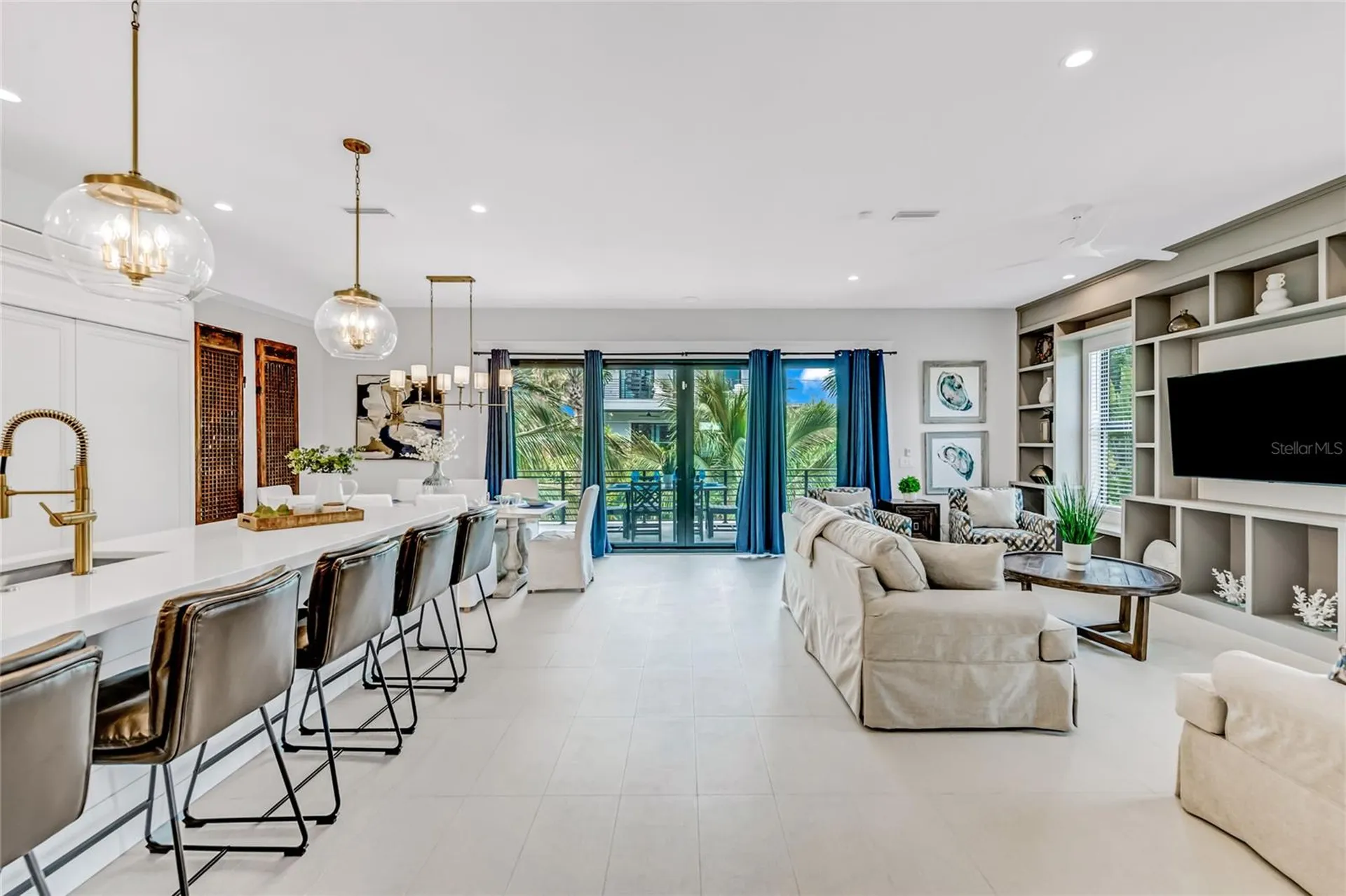234 Grant Drive Sarasota FL 34236