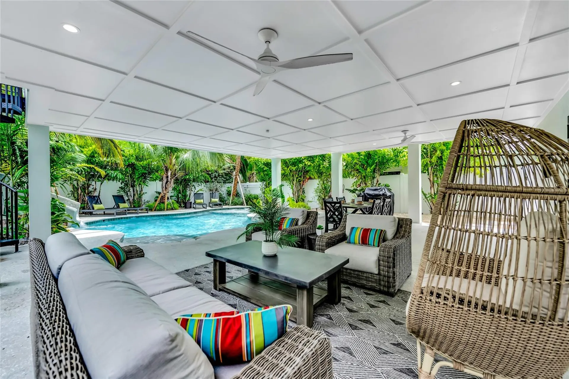 234 Grant Drive Sarasota FL 34236