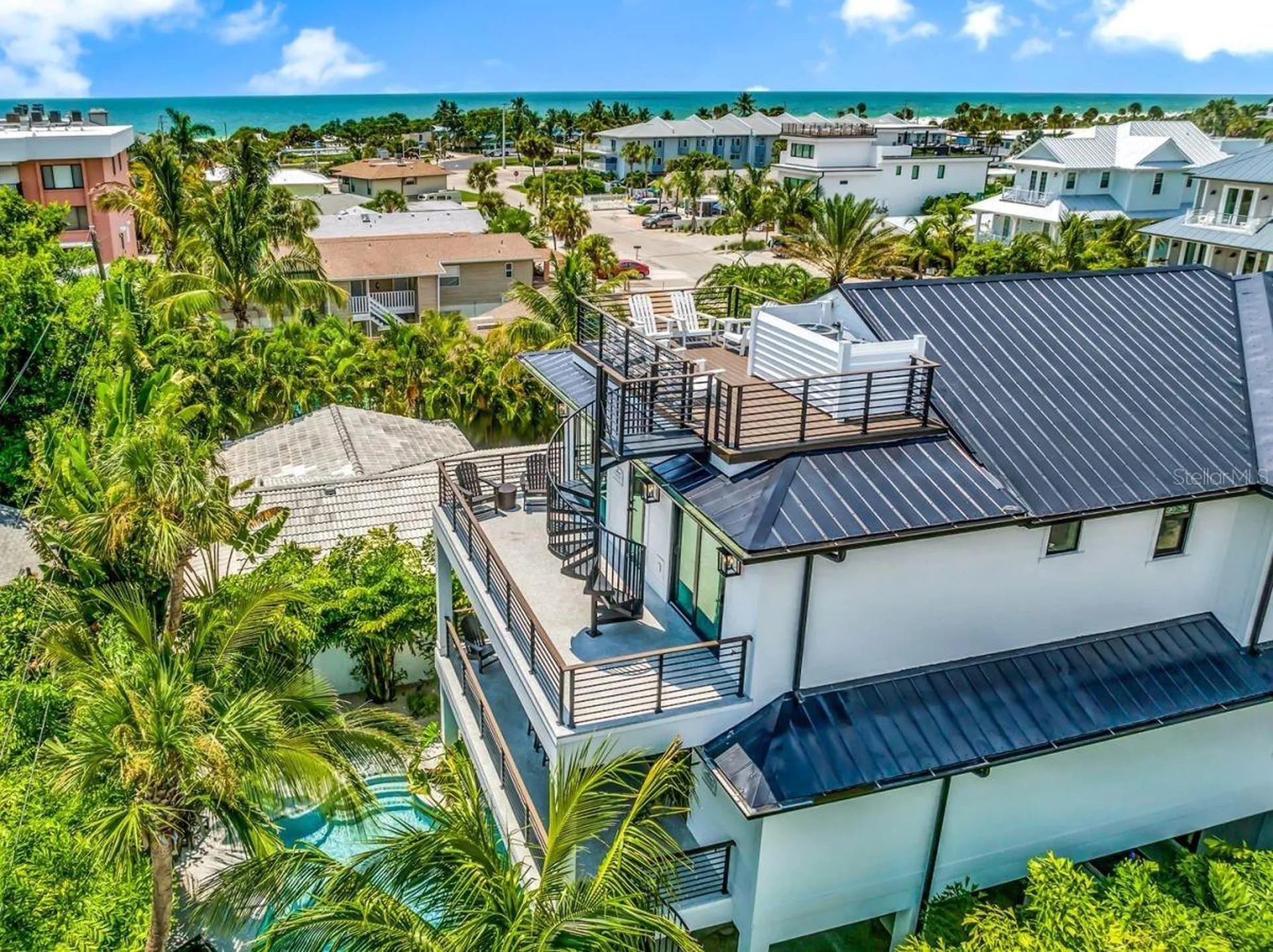 234 Grant Drive Sarasota FL 34236