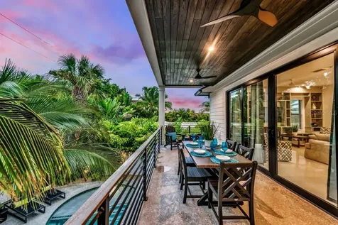 234 Grant Drive Sarasota FL 34236