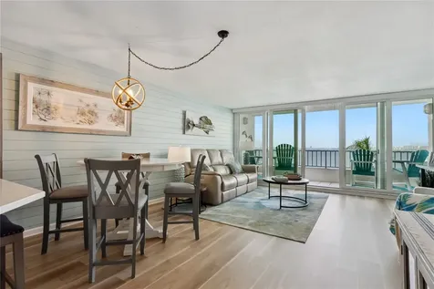 5279 Isla Key Boulevard S St Petersburg FL 33715
