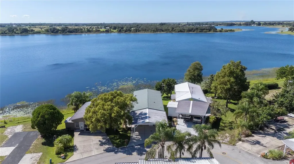 13 Blue Quill Circle Lake Wales FL 33898