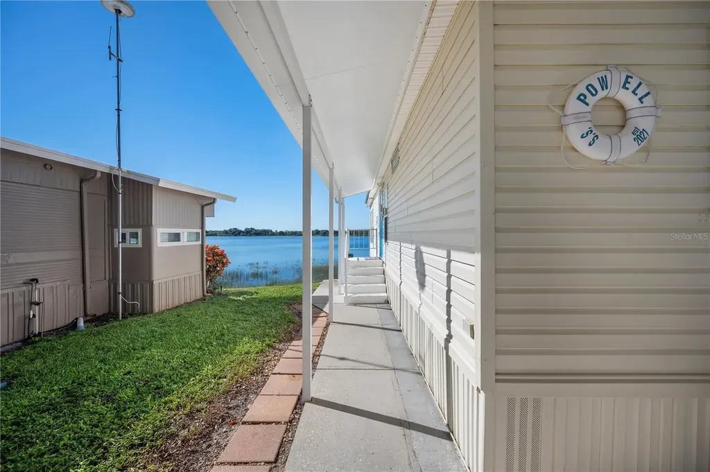 13 Blue Quill Circle Lake Wales FL 33898