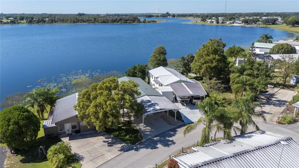 13 Blue Quill Circle Lake Wales FL 33898