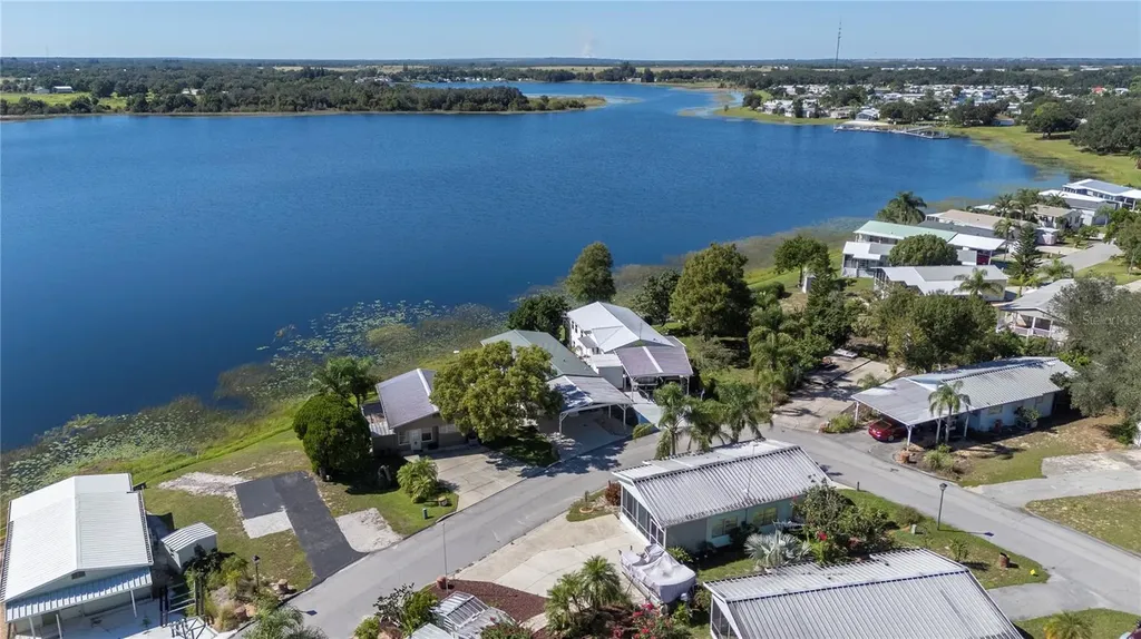 13 Blue Quill Circle Lake Wales FL 33898