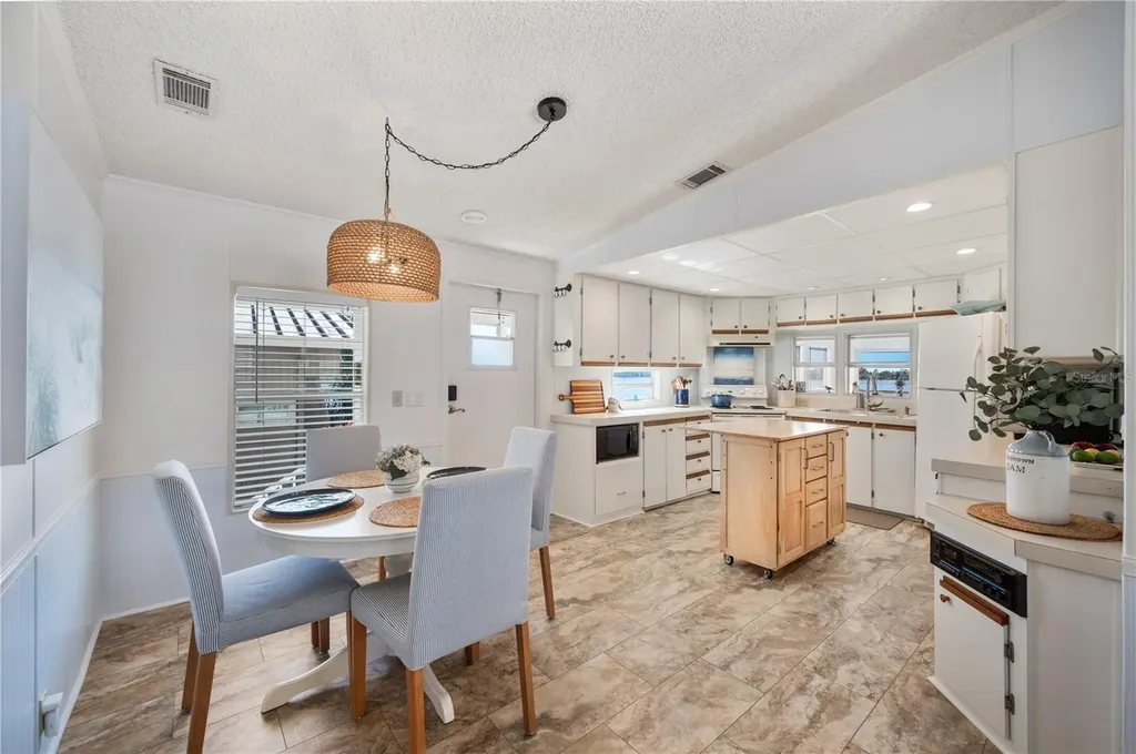 13 Blue Quill Circle Lake Wales FL 33898