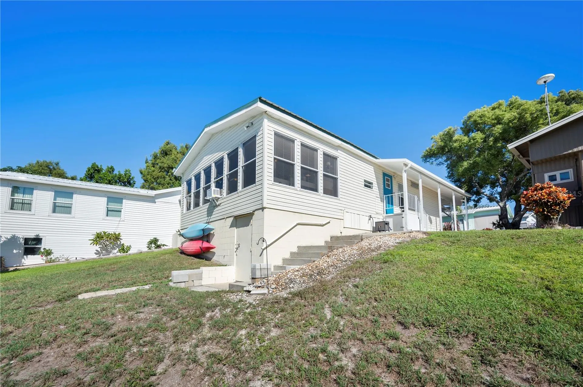 13 Blue Quill Circle Lake Wales FL 33898