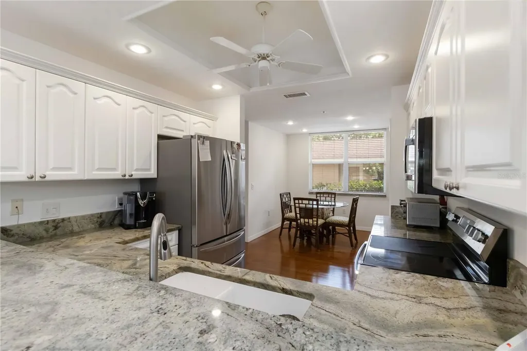 5240 Hyland Hills Avenue Sarasota FL 34241