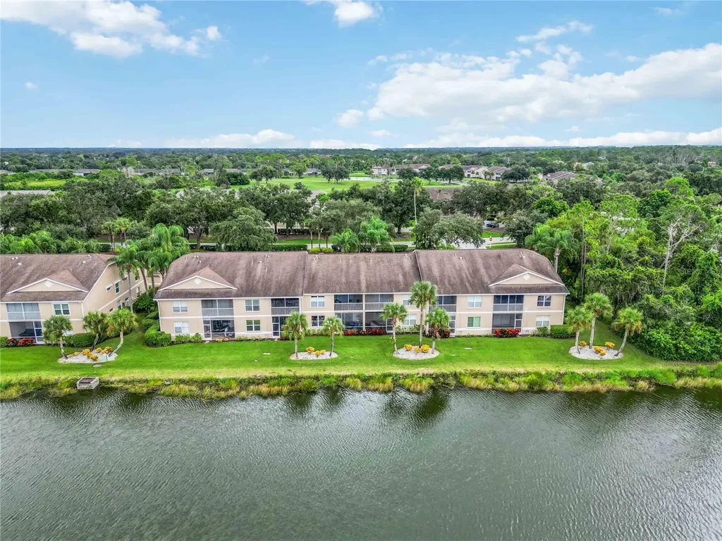 5240 Hyland Hills Avenue Sarasota FL 34241