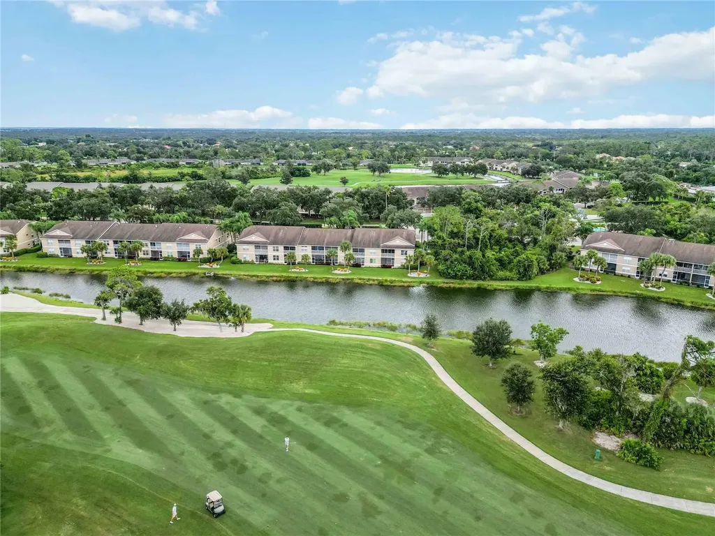 5240 Hyland Hills Avenue Sarasota FL 34241