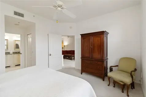 5240 Hyland Hills Avenue Sarasota FL 34241