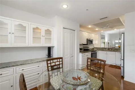 5240 Hyland Hills Avenue Sarasota FL 34241