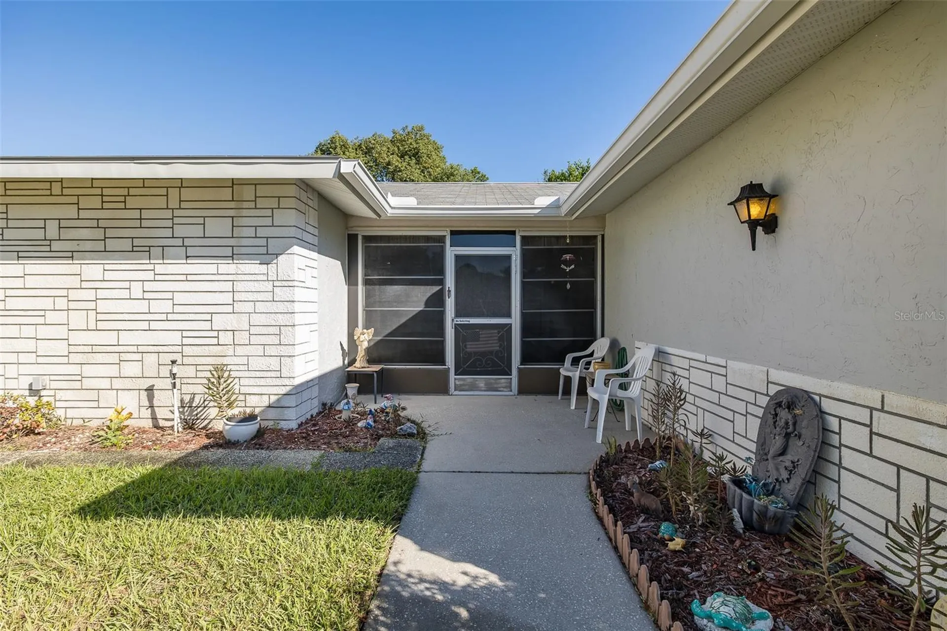 8015 San Fernando Drive Port Richey FL 34668