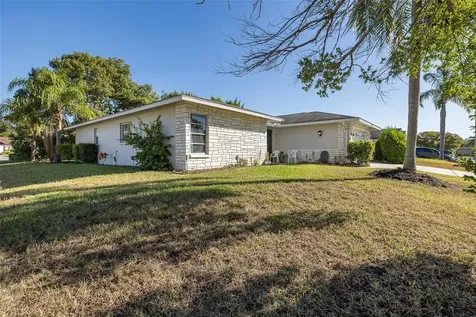8015 San Fernando Drive Port Richey FL 34668