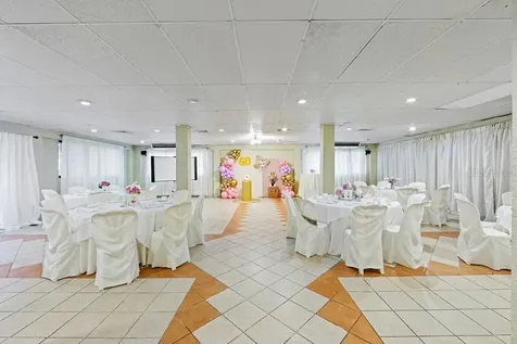 690 Los Naborias Street Vega Alta PR 00692