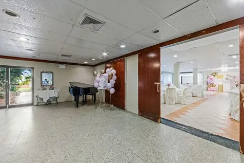 690 Los Naborias Street Vega Alta PR 00692