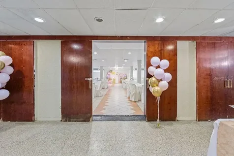 690 Los Naborias Street Vega Alta PR 00692