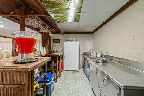 690 Los Naborias Street Vega Alta PR 00692