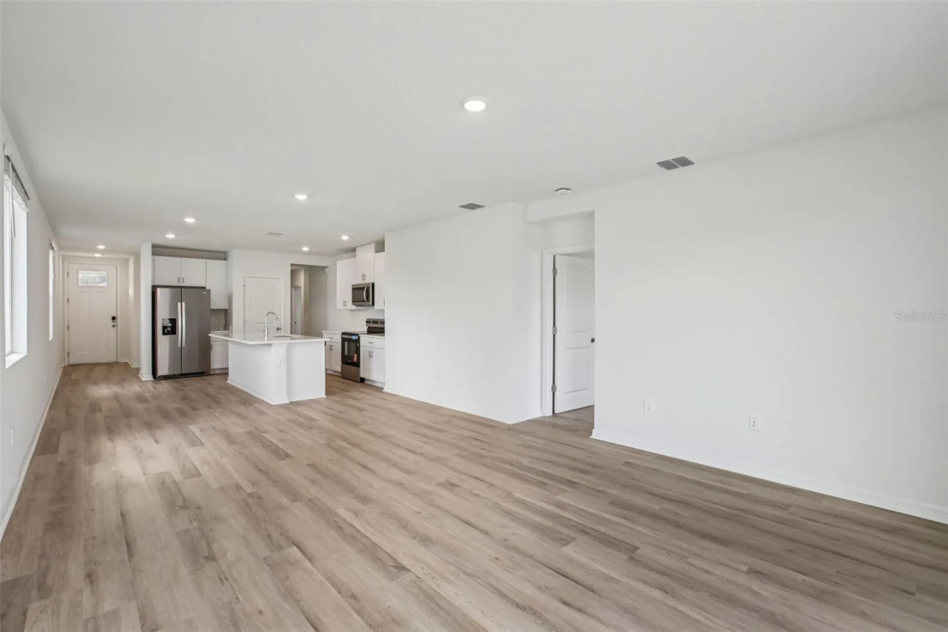1778 Brekey Way Zephyrhills FL 33541